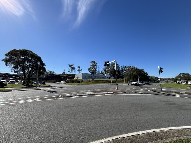 Molendinar QLD 4214 - Image 2