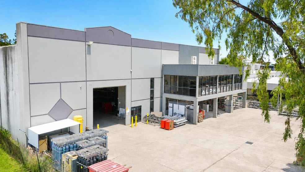 11 Montore Road Minto NSW 2566 - Image 2