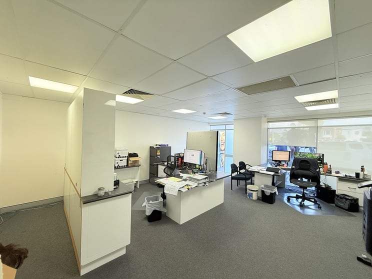 Shop 4/247 Bayview Street Runaway Bay QLD 4216 - Image 1