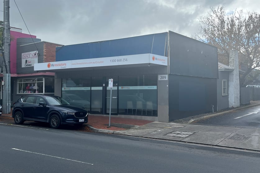 209 Mt Dandenong Road Croydon VIC 3136 - Image 1