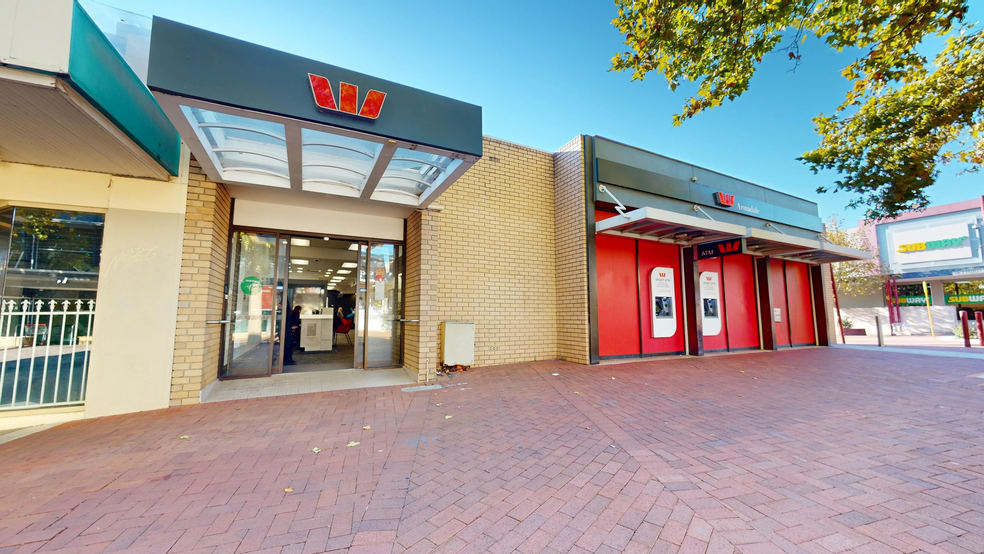 Click to view all images 195 Jull Street Armadale WA 6112 - Image 1