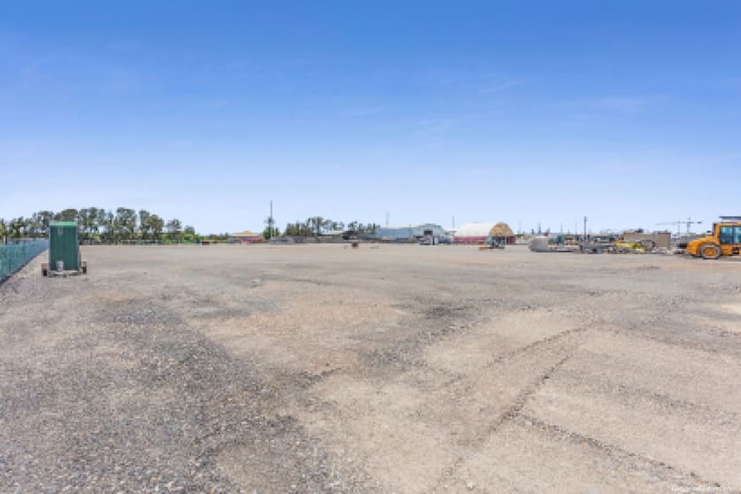 Click to view all images 99 Main Beach Road Pinkenba QLD 4008 - Image 3
