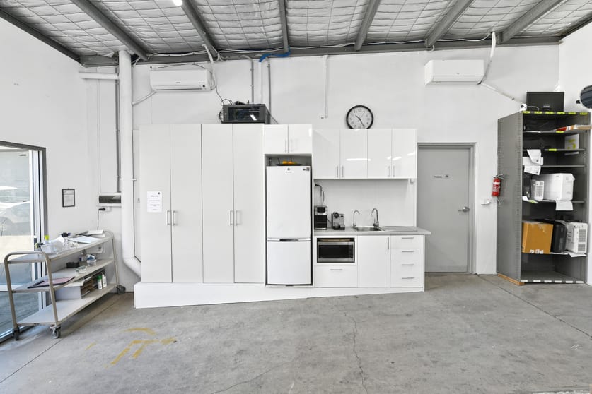 Suite 2/127 Botany Road Waterloo NSW 2017 - Image 3