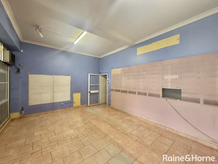 Click to view all images 2A Gardeners Road Kingsford NSW 2032 - Image 2
