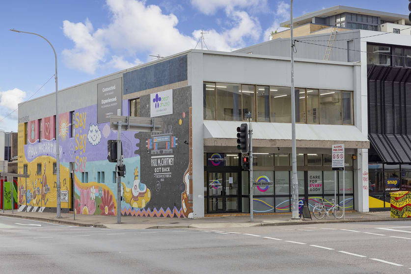 Click to view all images 826 Hunter Street Newcastle West NSW 2302 - Image 1