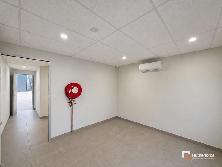 1/45 Ravenhall Way Ravenhall VIC 3023 - Image 2