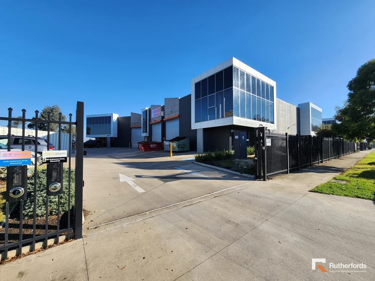 2/26 Katherine Drive Ravenhall VIC 3023 - Image 2