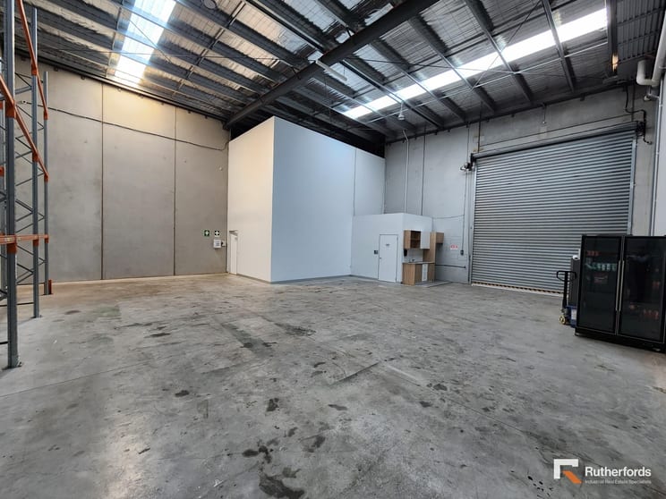2/26 Katherine Drive Ravenhall VIC 3023 - Image 3