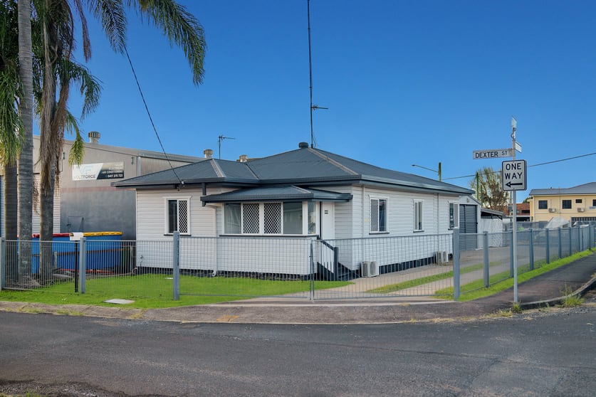Click to view all images 7 Dexter Street South Toowoomba QLD 4350 - Image 1