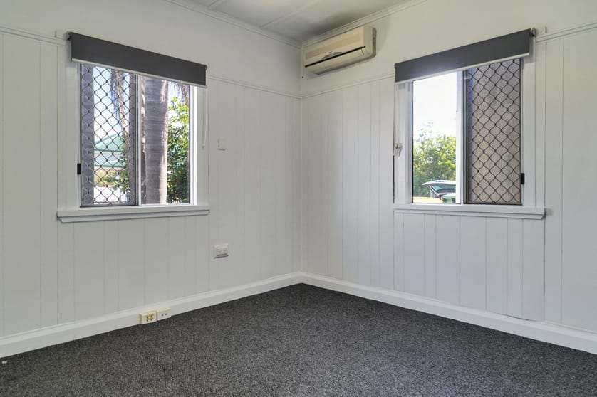 Click to view all images 7 Dexter Street South Toowoomba QLD 4350 - Image 3