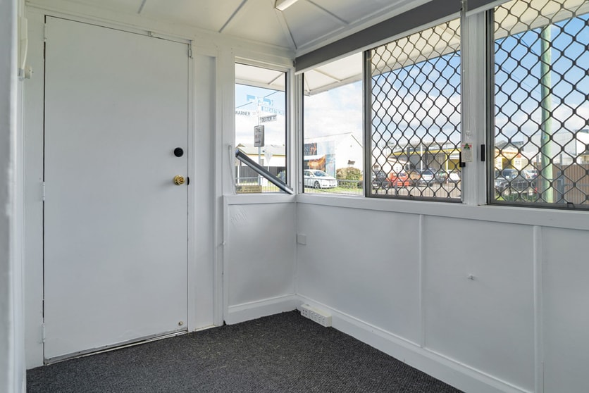 Click to view all images 7 Dexter Street South Toowoomba QLD 4350 - Image 4