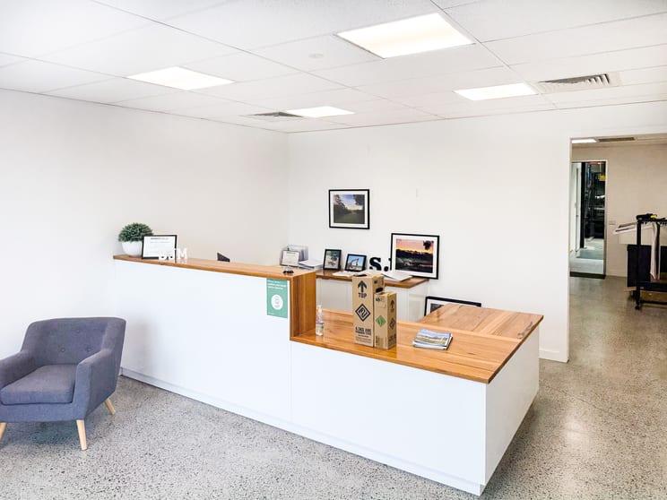 Click to view all images 2/38 Tarmac Way Pakenham VIC 3810 - Image 5