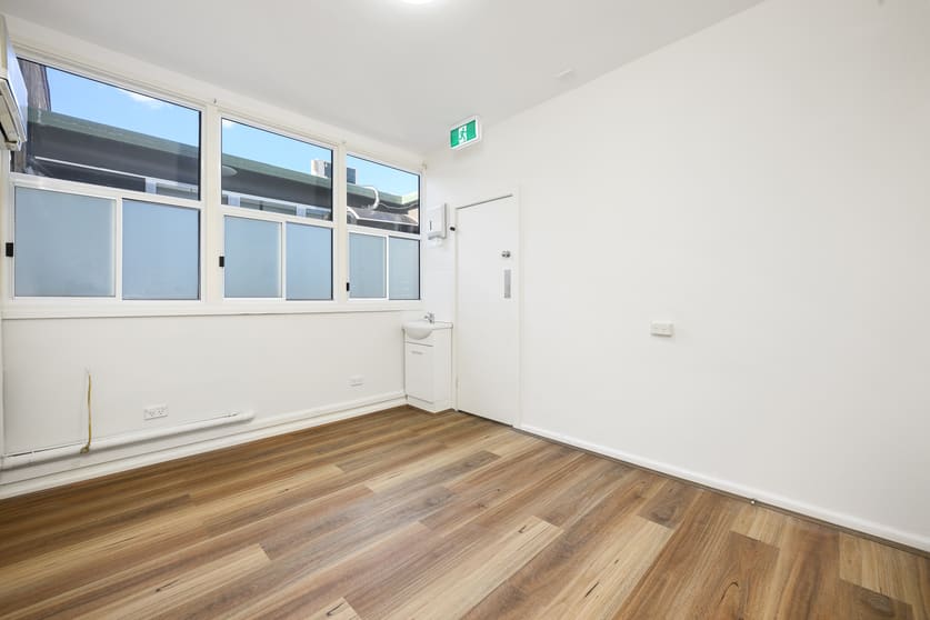 Click to view all images Suites 3&4/781-783 Pacific Highway Gordon NSW 2072 - Image 2