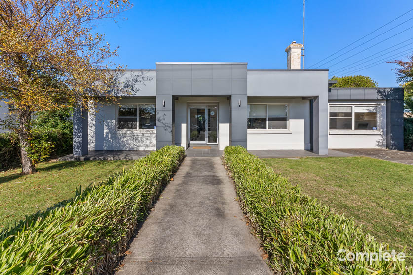 156 COMMERCIAL STREET EAST Mount Gambier SA 5290 - Image 1