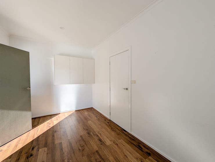 Click to view all images 48C/22 Dunn Crescent Dandenong VIC 3175 - Image 5