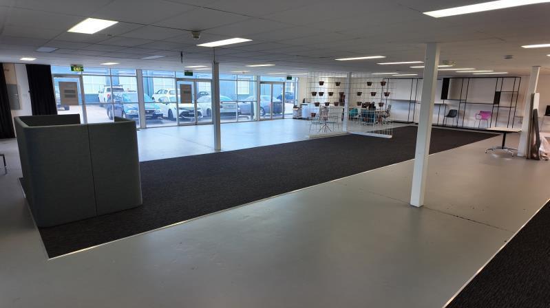 Click to view all images Unit 6/83 Wollongong Street Fyshwick ACT 2609 - Image 3