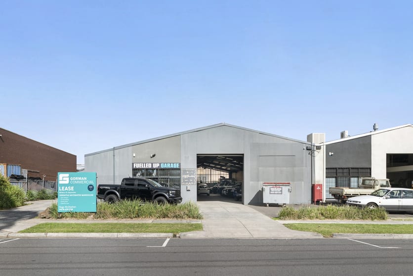 Click to view all images Unit 1/68 Barry Street Bayswater VIC 3153 - Image 1