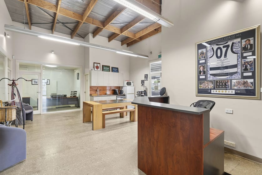 Click to view all images 1/125 Melbourne Road Rippleside VIC 3215 - Image 2