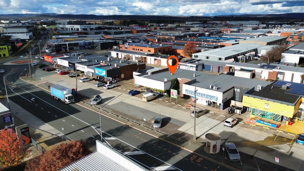 Click to view all images Unit 8/8 Gladstone Street Fyshwick ACT 2609 - Image 2