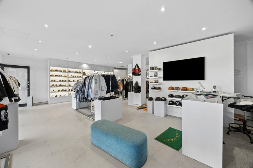 Click to view all images 5&6/6 Waratah Street Mona Vale NSW 2103 - Image 2