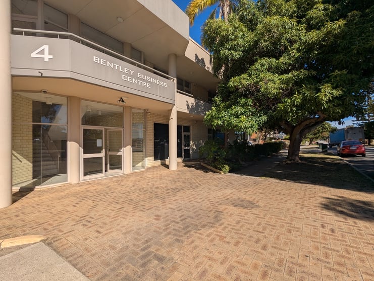 Suite 4/4 Queen Street Bentley WA 6102 - Image 1