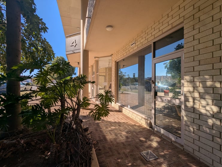 Suite 4/4 Queen Street Bentley WA 6102 - Image 2