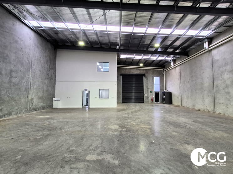 27 Trevi Crescent Tullamarine VIC 3043 - Image 2