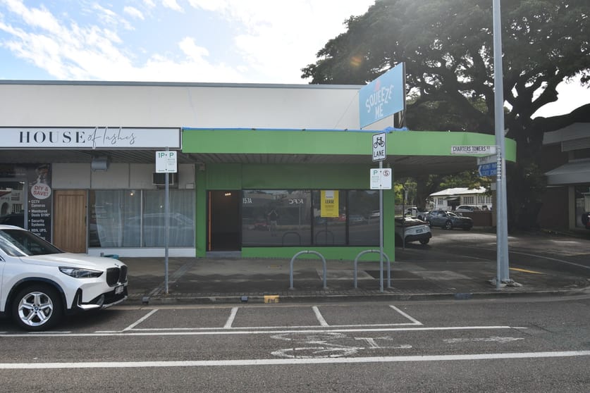 Click to view all images A/157 Charters Towers Road Hyde Park QLD 4812 - Image 1