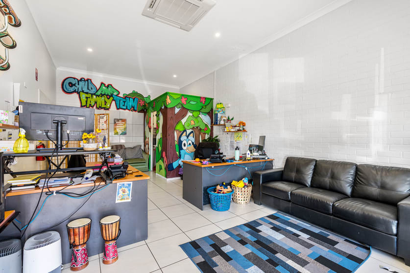 Click to view all images 2/6 Oak Street Evans Head NSW 2473 - Image 1