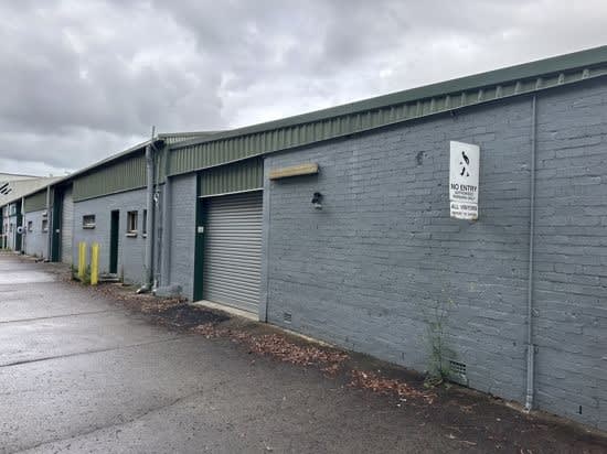 Click to view all images Unit 1 No 87 Gavenlock Road Tuggerah NSW 2259 - Image 2