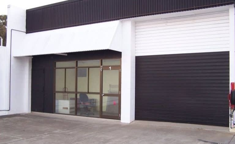 Click to view all images 1/26 Mining street Bundamba QLD 4304 - Image 1