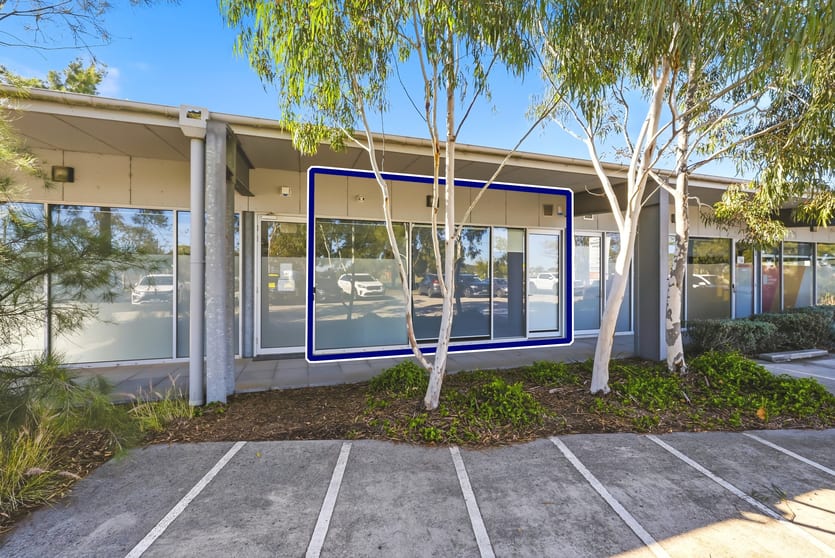 Click to view all images 2A/33-35 Macedon Street Sunbury VIC 3429 - Image 1