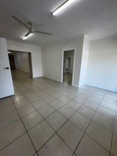 Click to view all images 308 Shakespeare Street Mackay QLD 4740 - Image 2
