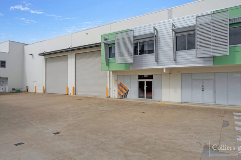 Click to view all images 20/547 Woolcock Street Mount Louisa QLD 4814 - Image 1