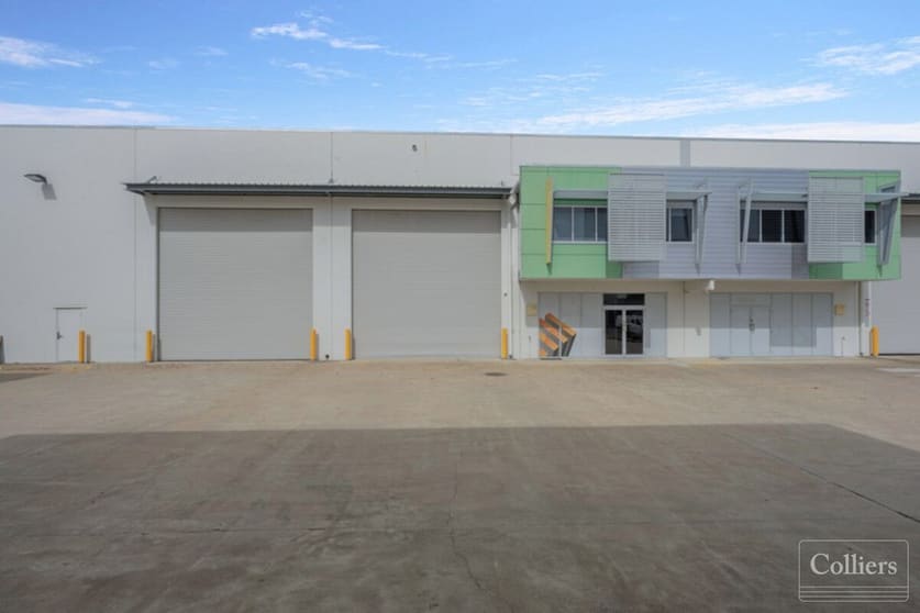Click to view all images 20/547 Woolcock Street Mount Louisa QLD 4814 - Image 4