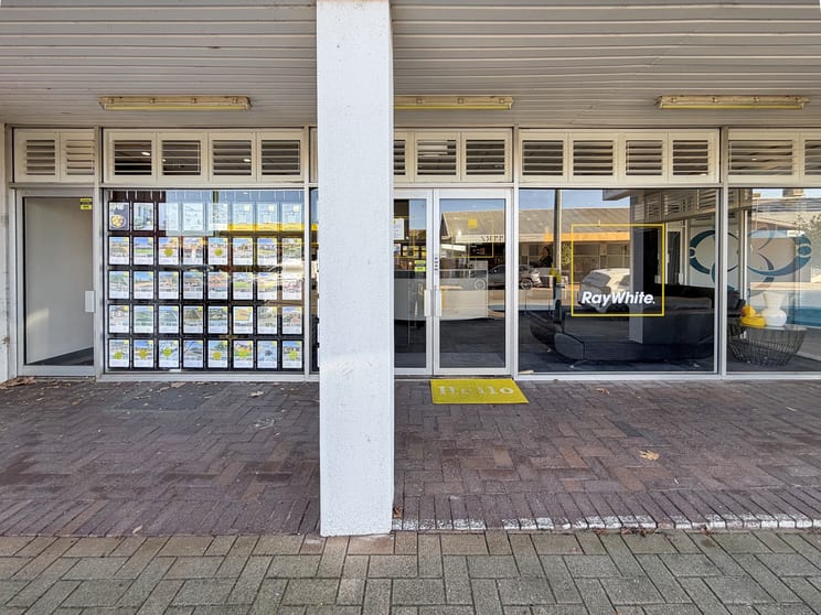 Click to view all images 15 Denny Street Berri SA 5343 - Image 1
