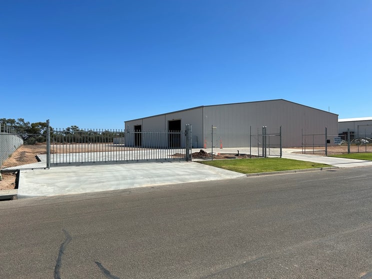Click to view all images 9a Modica Crescent Buronga NSW 2739 - Image 1
