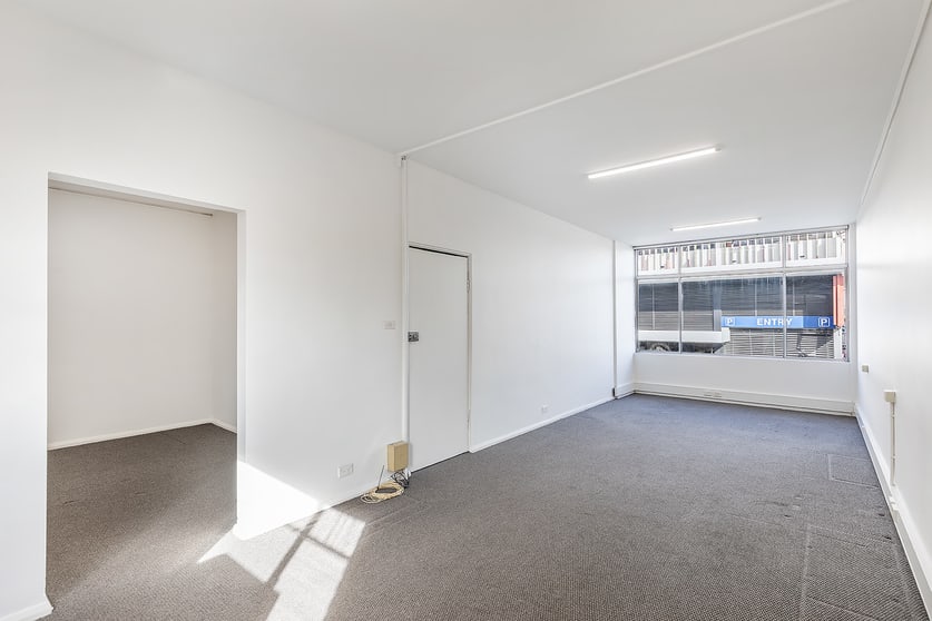 Click to view all images 20 Burlington Street Crows Nest NSW 2065 - Image 3