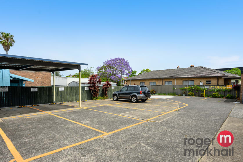 Click to view all images 294 Lyons Road Russell Lea NSW 2046 - Image 2