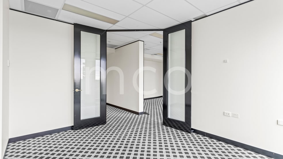 Click to view all images Suite 332 & 334/1 Queens Road Melbourne VIC 3004 - Image 3