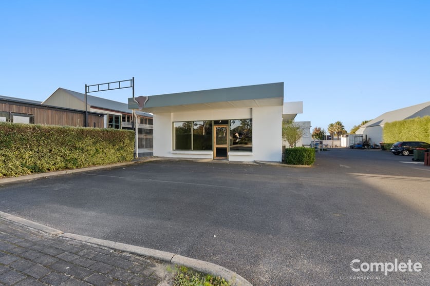 Click to view all images 1/28B MARGARET STREET Mount Gambier SA 5290 - Image 1
