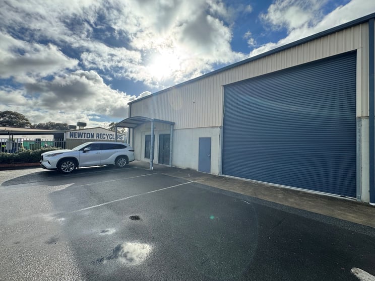 Click to view all images 4A Antonio Court Newton SA 5074 - Image 2