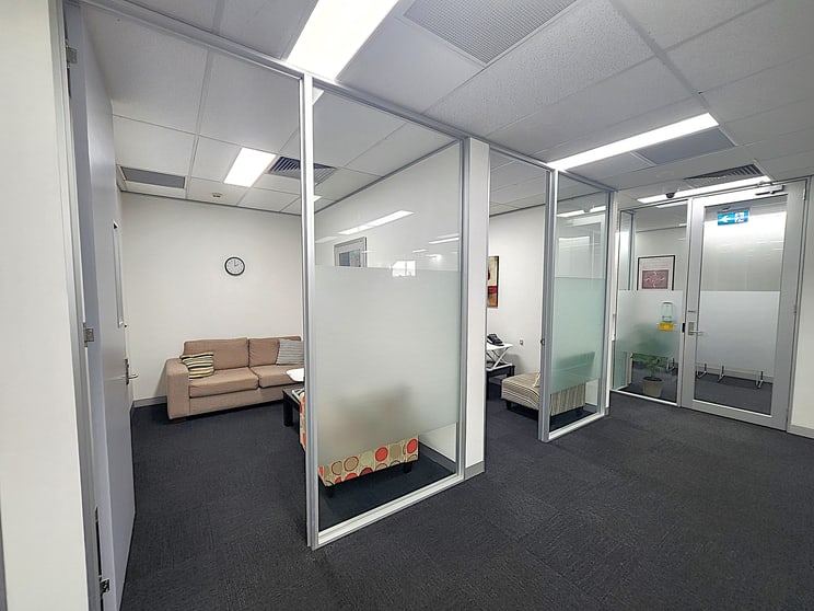 Click to view all images 3/763 High Street Epping VIC 3076 - Image 3