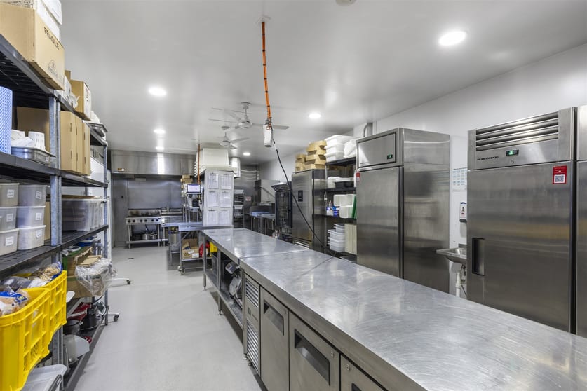Click to view all images Shop 1/5 Zillman Road Hendra QLD 4011 - Image 2