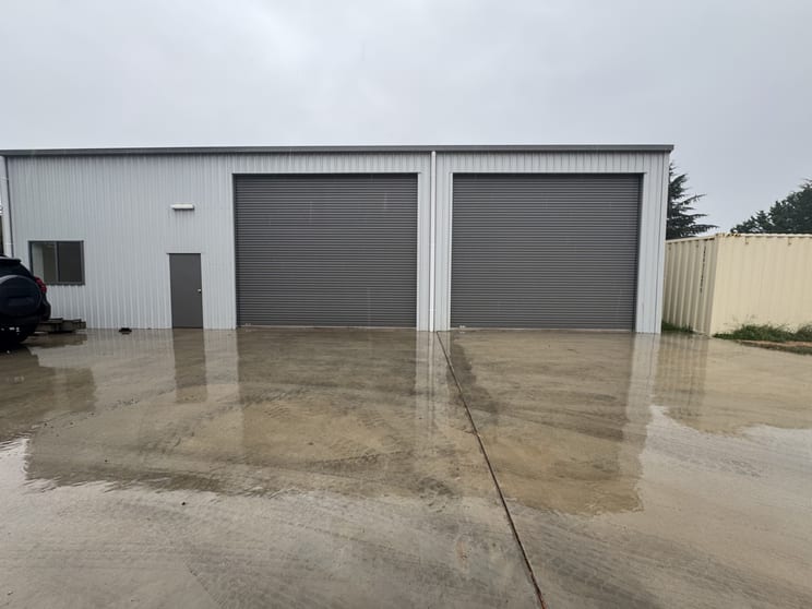 Click to view all images 2/5 George Street Molong NSW 2866 - Image 1