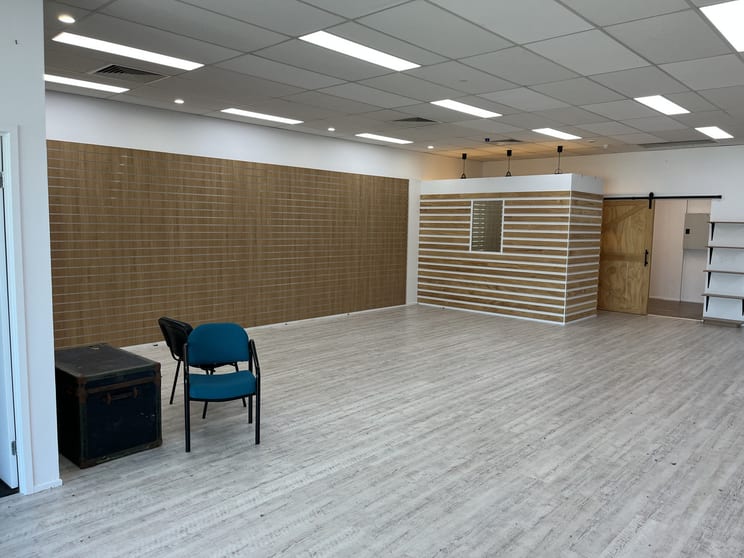 Click to view all images Unit 19/133-145 Brisbane Street Jimboomba QLD 4280 - Image 3