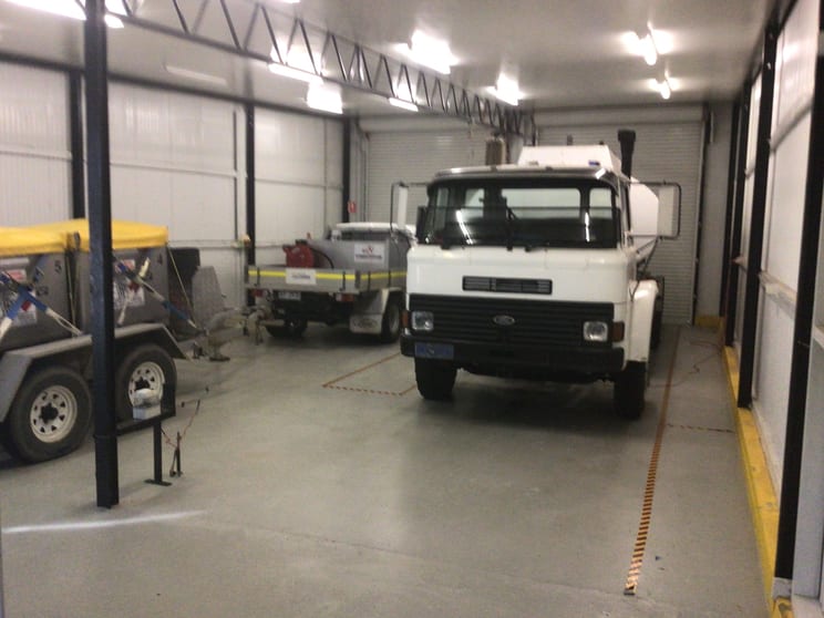Click to view all images Wiltshire TAS 7321 - Image 1