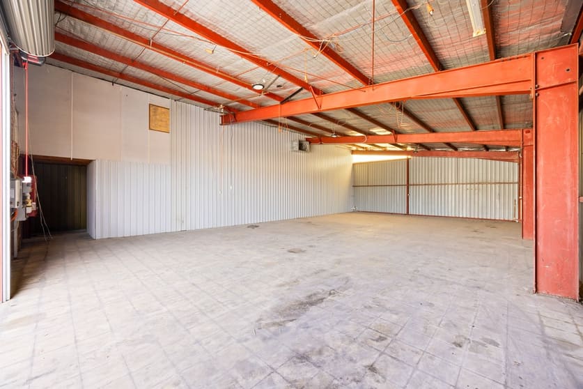 Click to view all images 22 Conrad Place Lavington NSW 2641 - Image 3