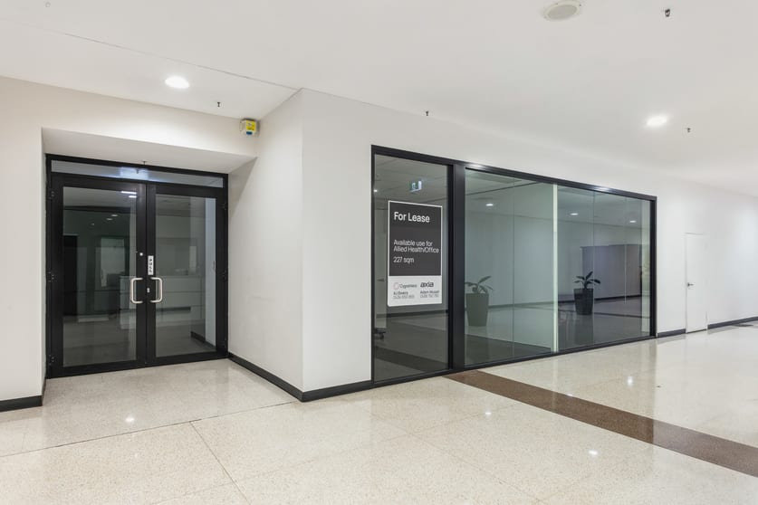 Click to view all images Office/460 Stirling Highway Peppermint Grove WA 6011 - Image 2