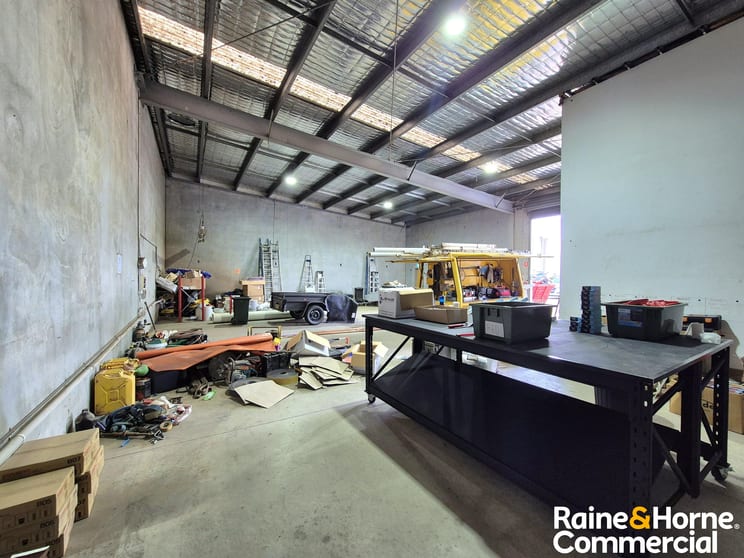 Click to view all images 27/37-47 Borec Road Penrith NSW 2750 - Image 3
